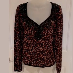 Colour Works Sz S Leopard Top Jeweled Neck